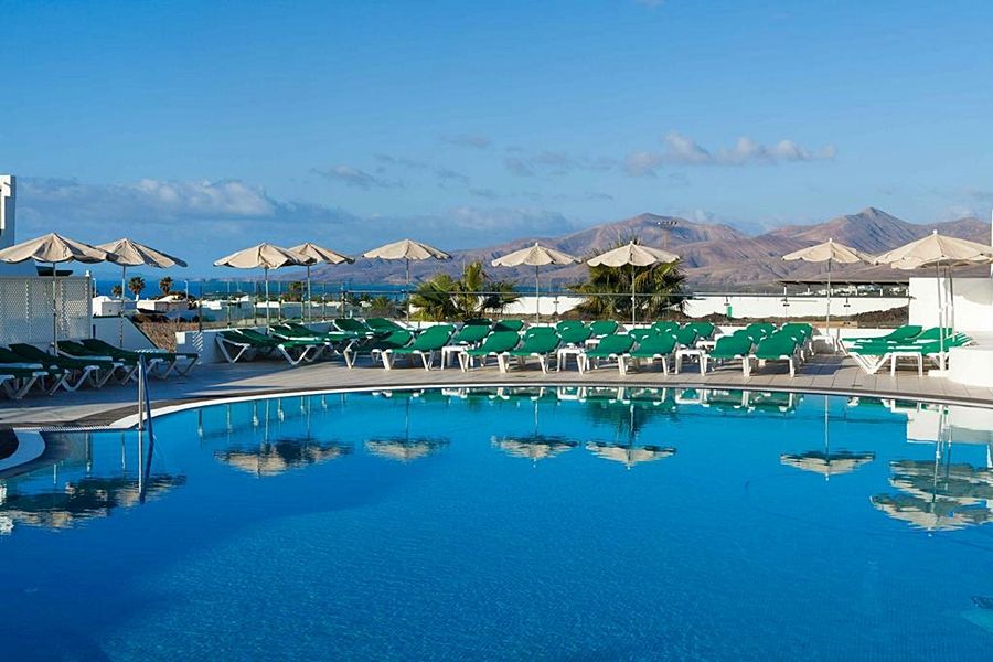 Bluesea Hotel Los Fiscos Puerto del Carmen  Exterior photo